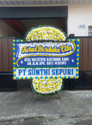 Papan Bunga Duka di Sungai Loban