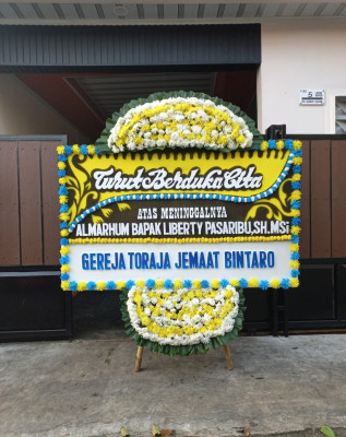 Papan Bunga Duka di Sungai Loban